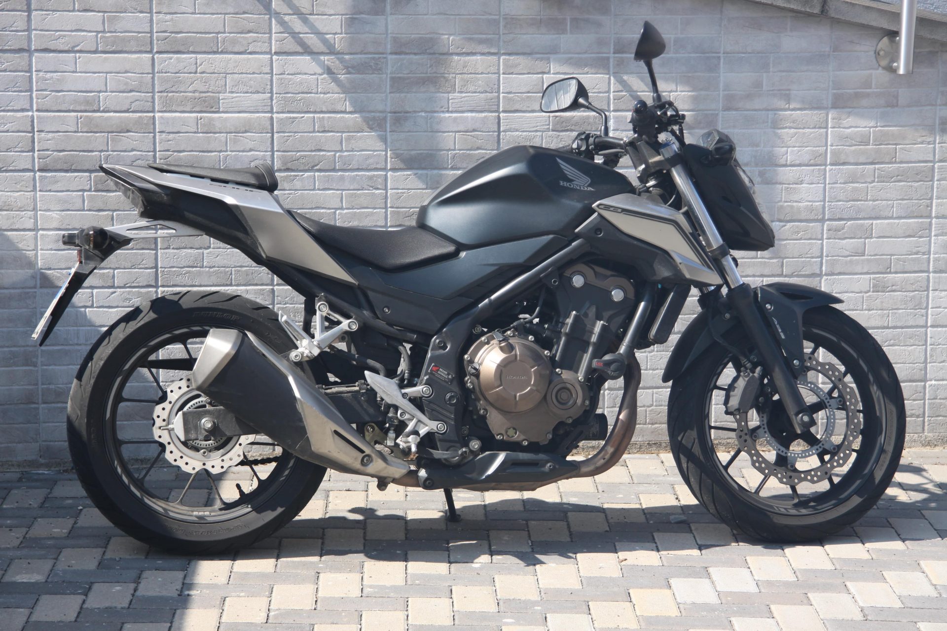Motorrad der Fahrschule Chris
